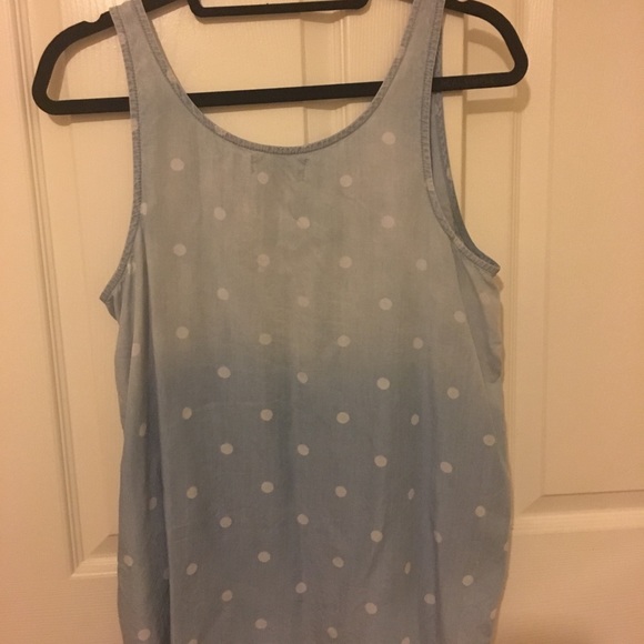 Cloth and Stone chambray tank. - Picture 2 of 4